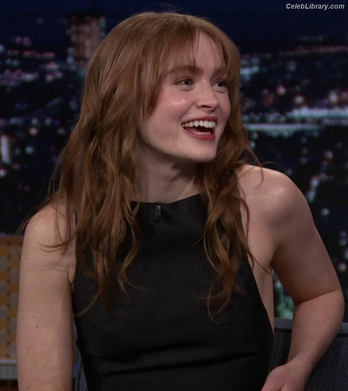 Sadie Sink photo 19 of 1907