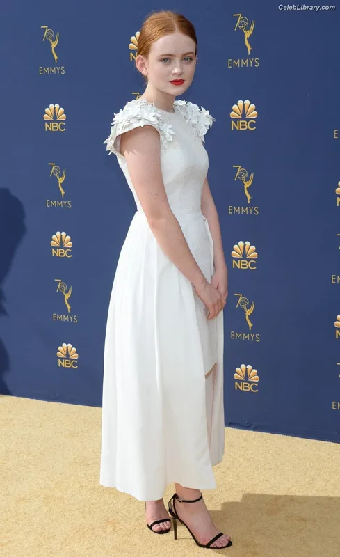 Sadie Sink photo 19 of 1907