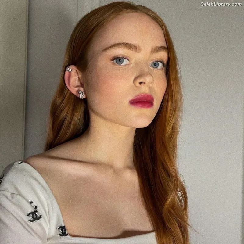 Sadie Sink photo 21 of 1907