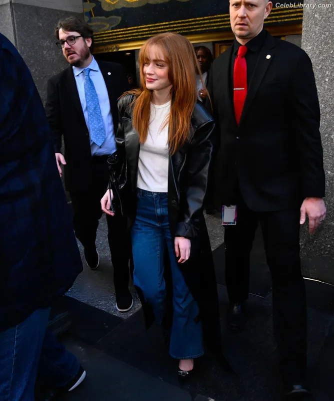 Sadie Sink photo 6 of 1907