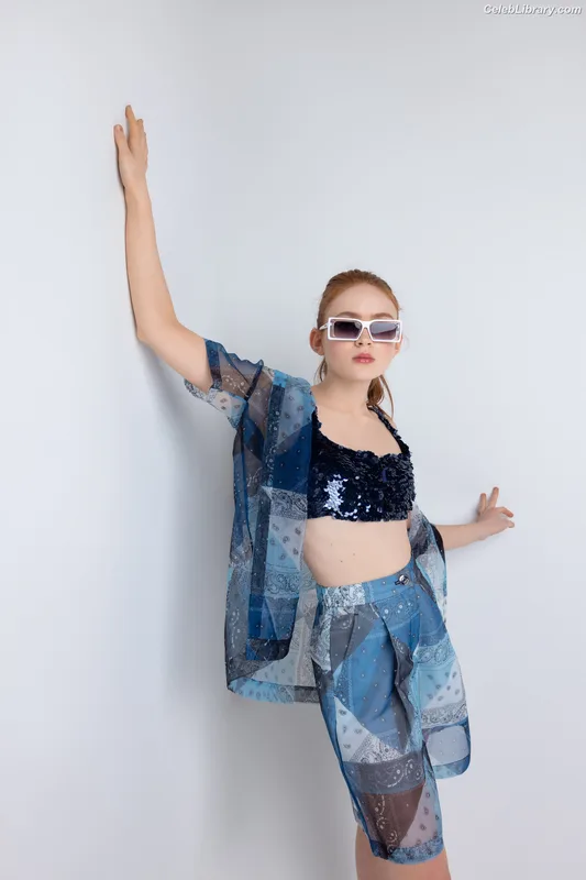 Sadie Sink photo 16 of 1907