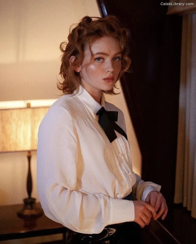 Sadie Sink photo 1 of 1907