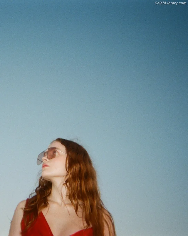 Sadie Sink photo 21 of 1907