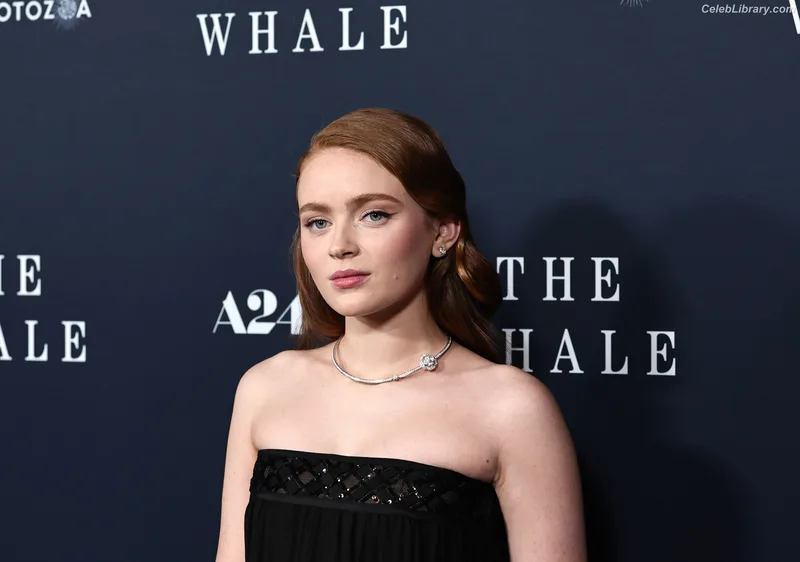 Sadie Sink photo 7 of 1907