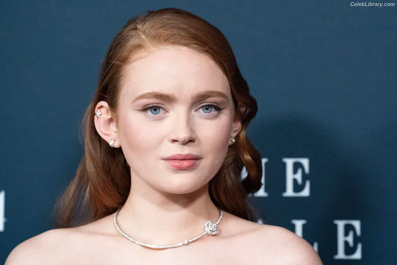 Sadie Sink photo 6 of 1907