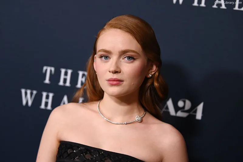 Sadie Sink photo 11 of 1907
