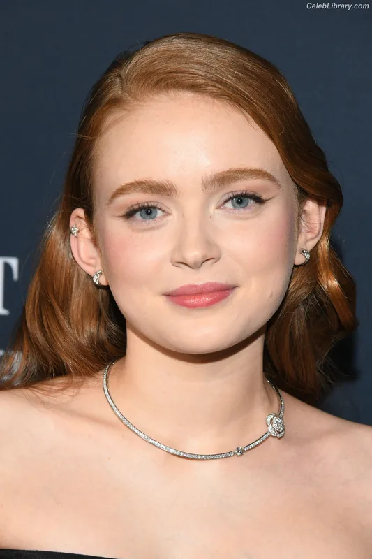 Sadie Sink photo 13 of 1907