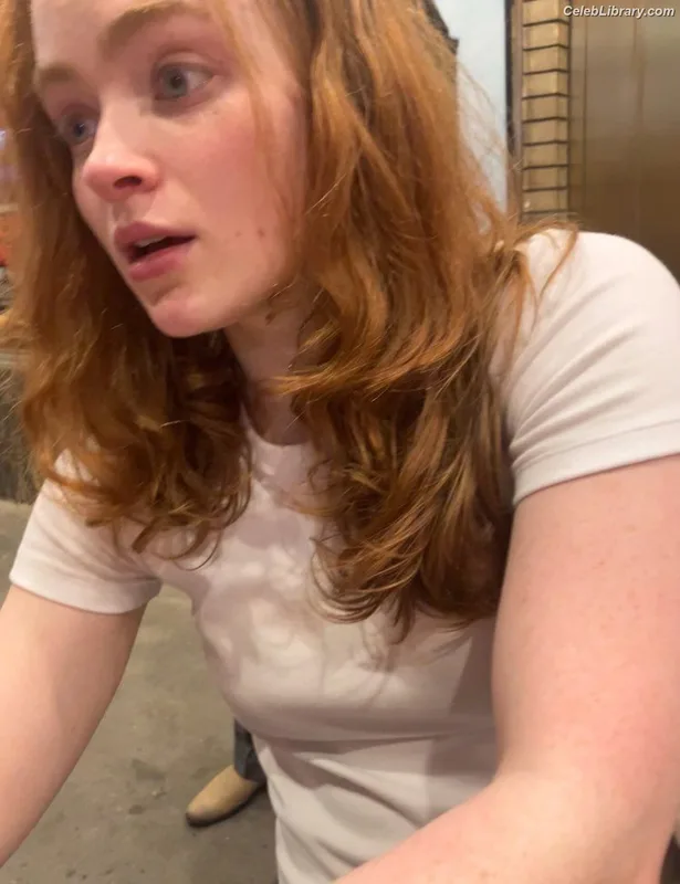 Sadie Sink photo 21 of 1907
