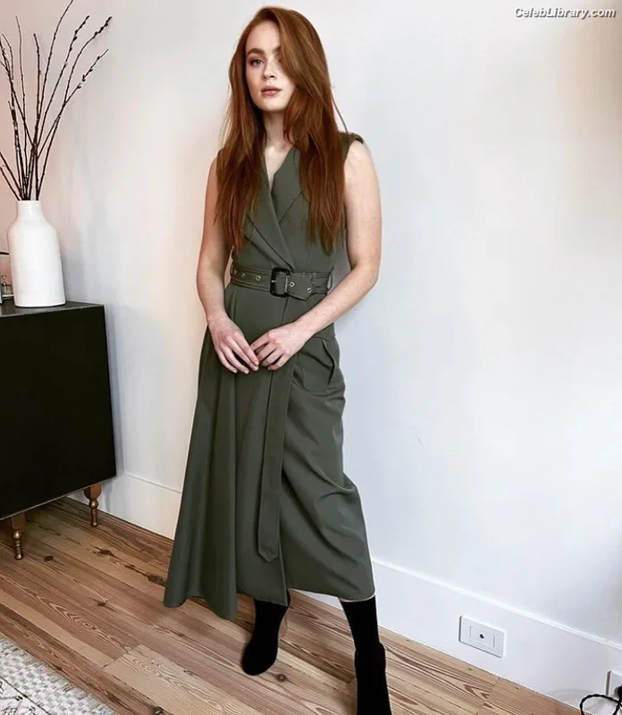 Sadie Sink photo 3 of 1907