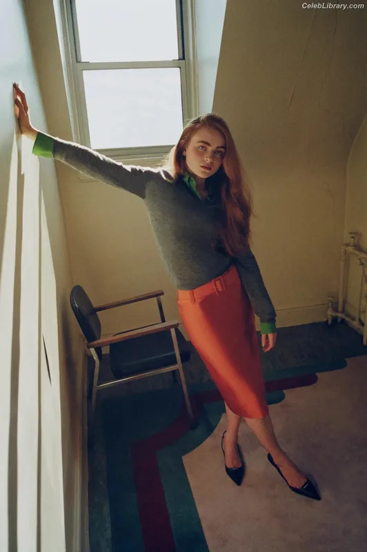 Sadie Sink photo 7 of 1907