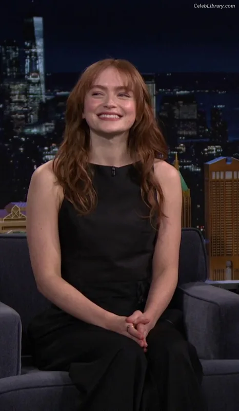 Sadie Sink photo 9 of 1907
