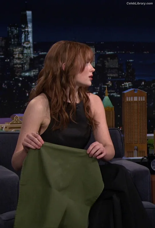Sadie Sink photo 13 of 1907