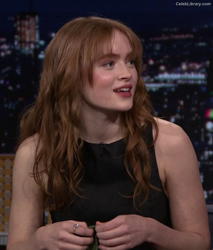 Sadie Sink photo 14 of 1907
