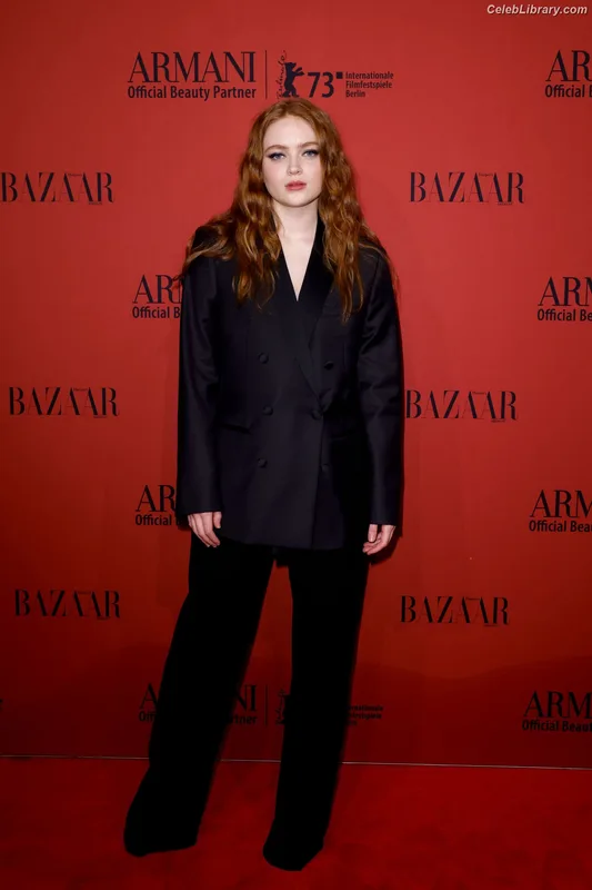 Sadie Sink photo 23 of 1907