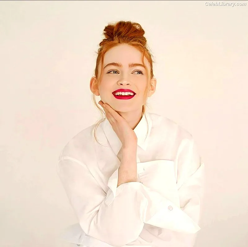 Sadie Sink photo 5 of 1907