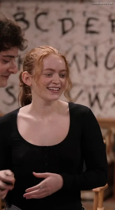 Sadie Sink photo 7 of 1907