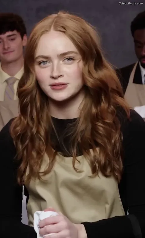 Sadie Sink photo 16 of 1907