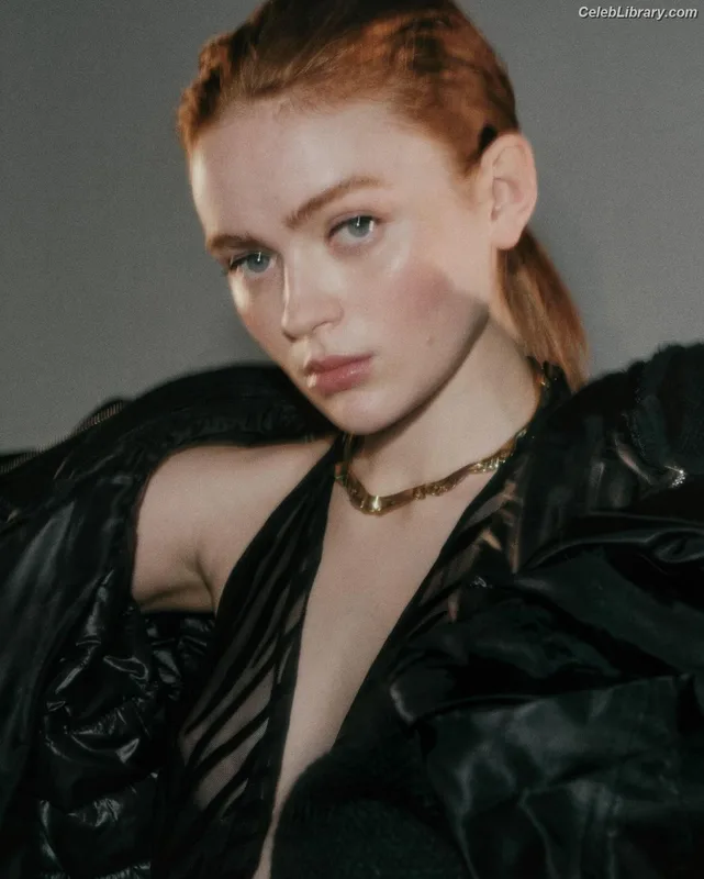 Sadie Sink photo 23 of 1907