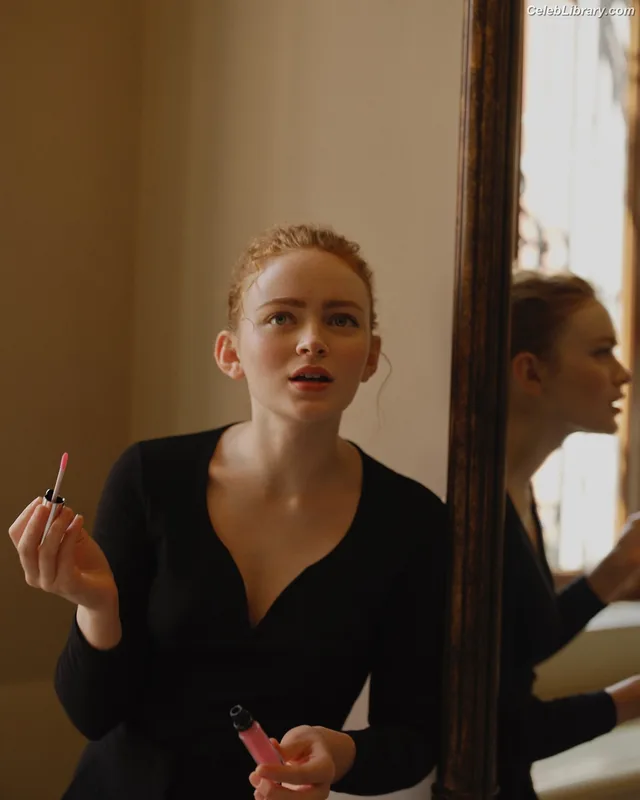 Sadie Sink photo 4 of 1907