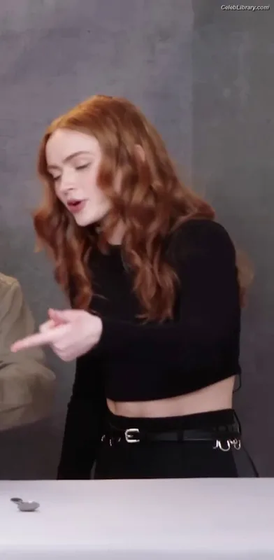 Sadie Sink photo 6 of 1907