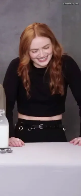 Sadie Sink photo 7 of 1907