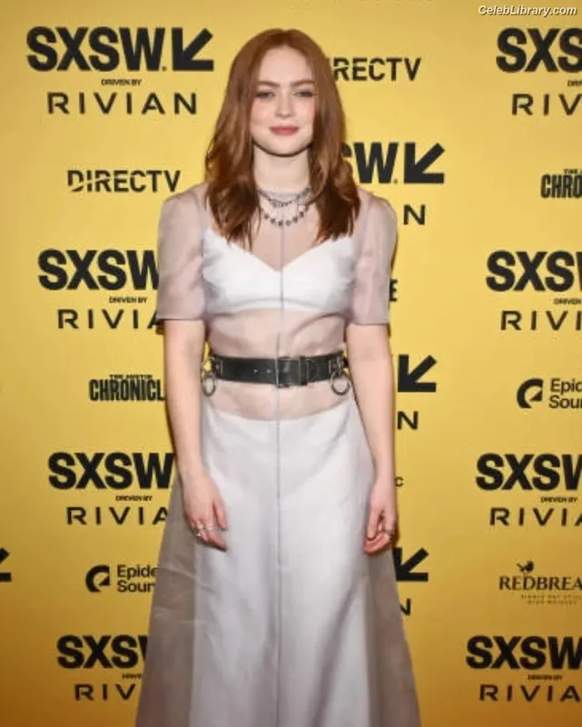 Sadie Sink photo 12 of 1907