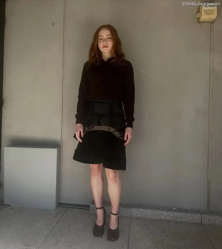 Sadie Sink photo 16 of 1907