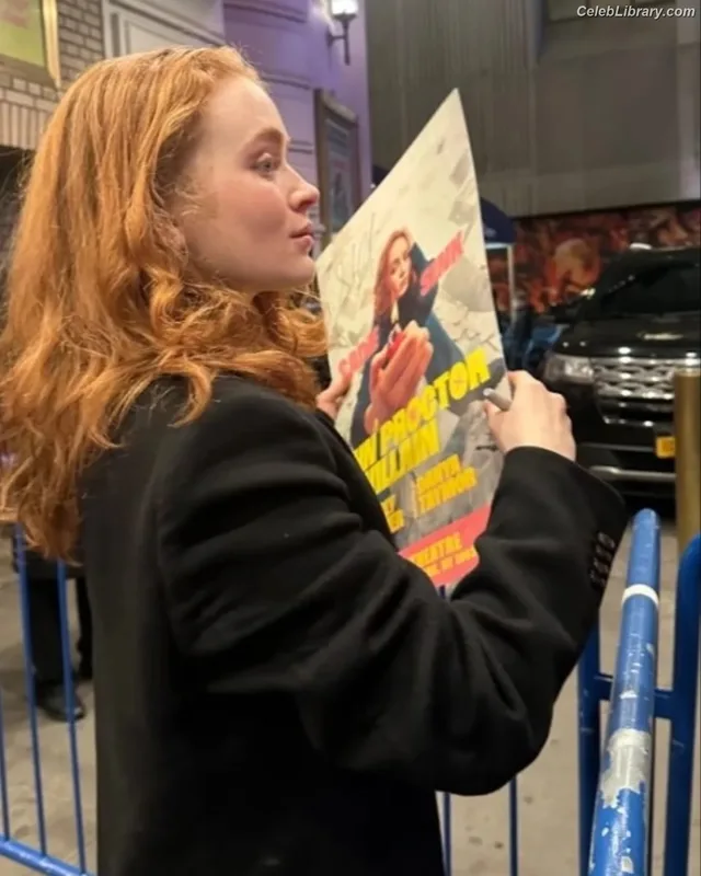Sadie Sink photo 7 of 1907