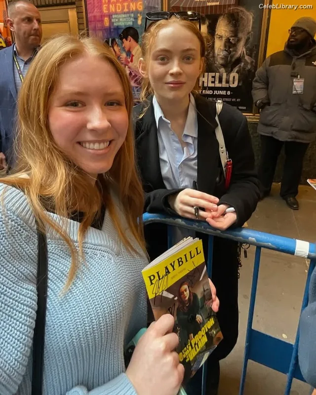Sadie Sink photo 9 of 1907