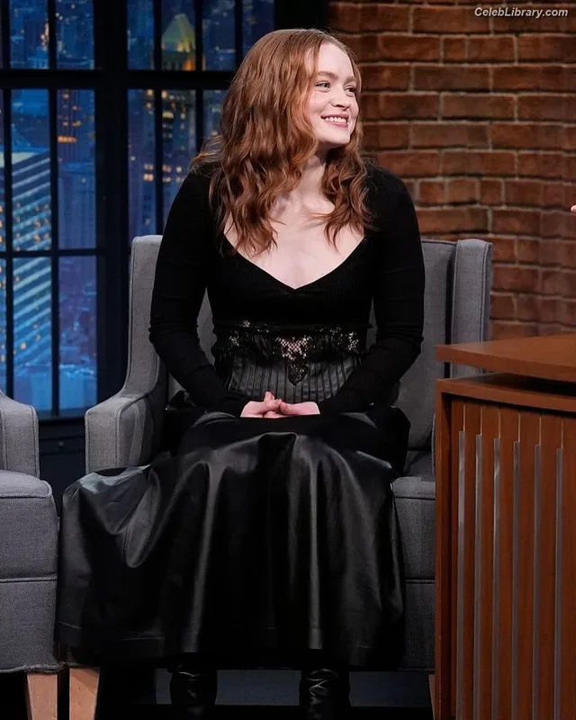 Sadie Sink photo 17 of 1907