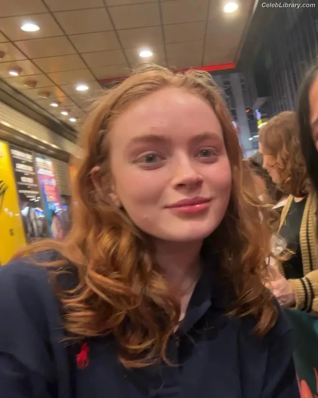Sadie Sink photo 24 of 1907