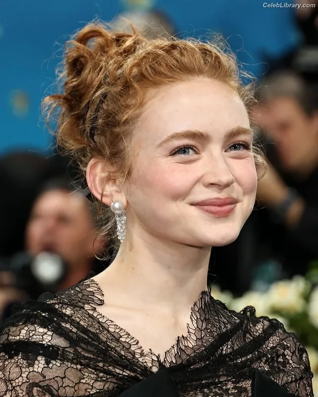 Sadie Sink photo 18 of 1907