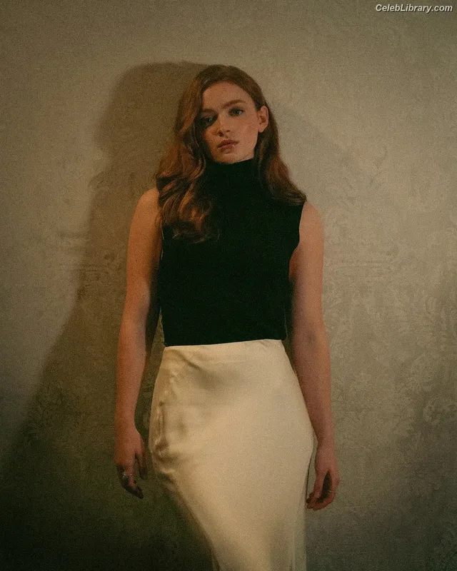 Sadie Sink photo 10 of 1907