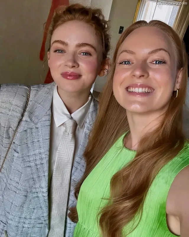 Sadie Sink photo 14 of 1907