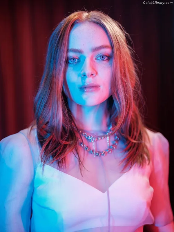 Sadie Sink photo 24 of 1907