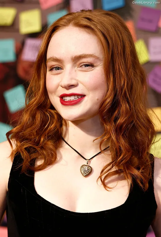 Sadie Sink photo 17 of 1907