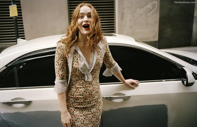 Sadie Sink photo 19 of 1907