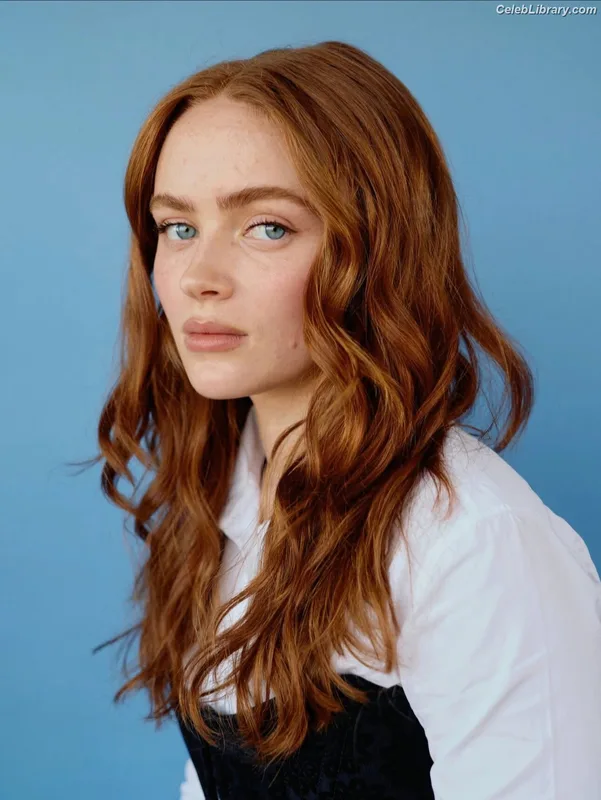 Sadie Sink photo 21 of 1907
