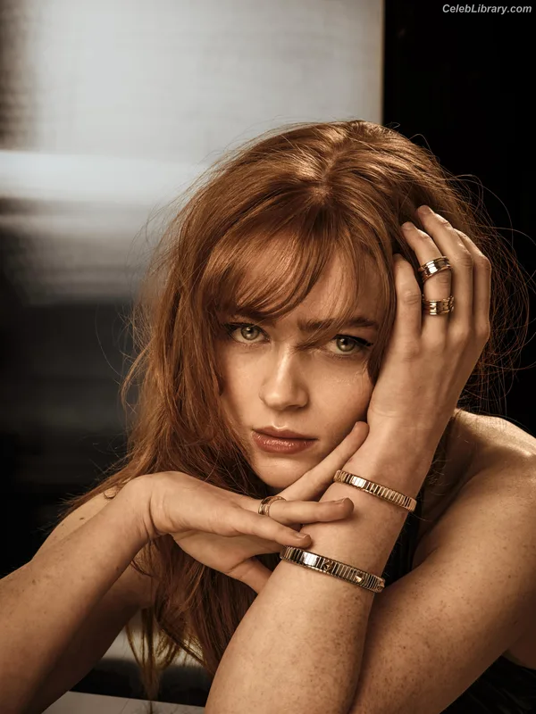 Sadie Sink photo 3 of 1907