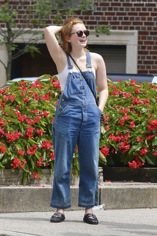 Sadie Sink photo 18 of 1907