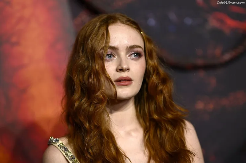 Sadie Sink photo 20 of 1907