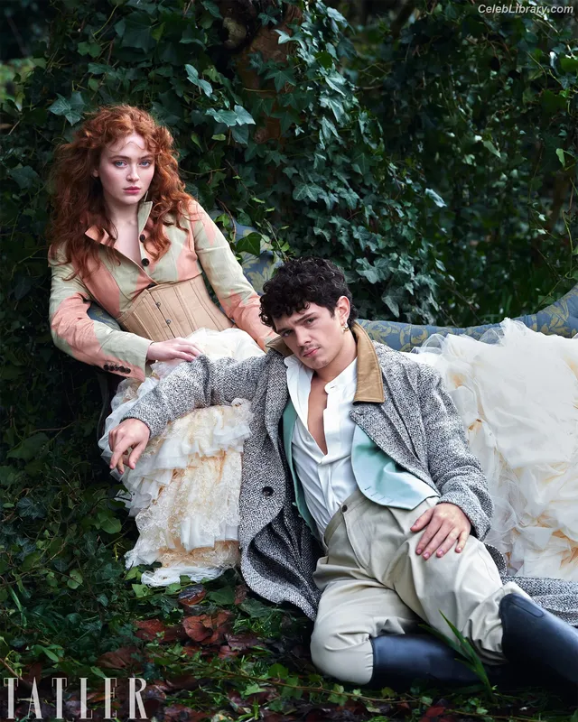 Sadie Sink photo 3 of 1907