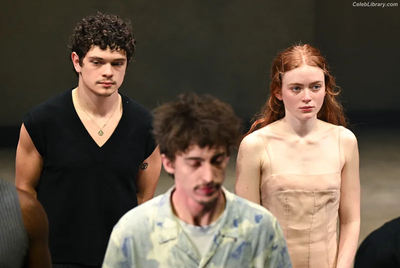 Sadie Sink photo 12 of 1907