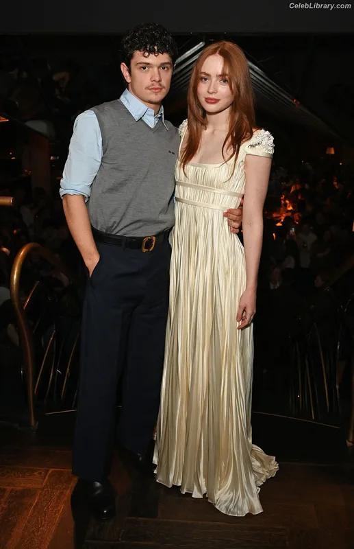 Sadie Sink photo 12 of 1907