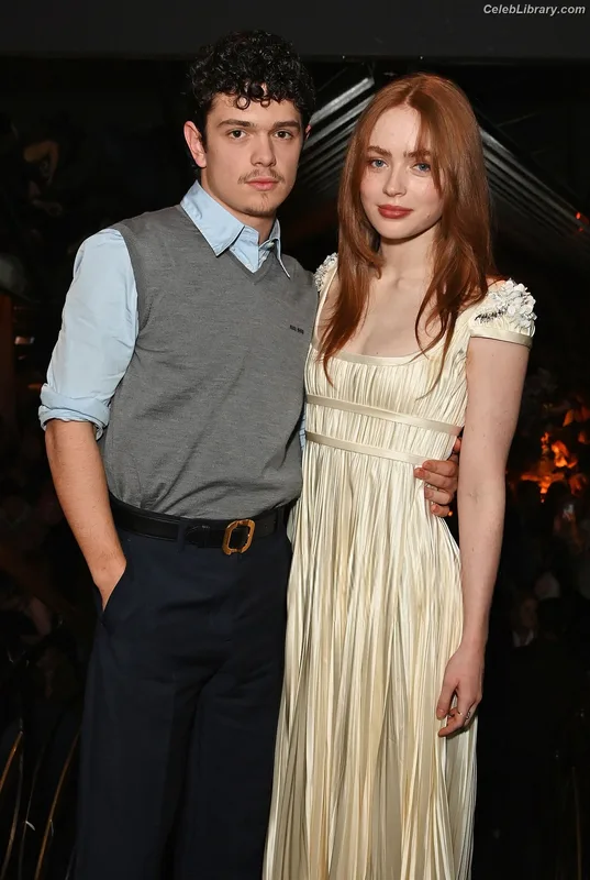 Sadie Sink photo 15 of 1907