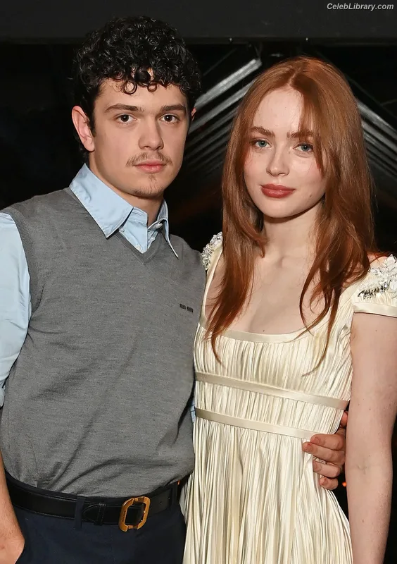 Sadie Sink photo 16 of 1907