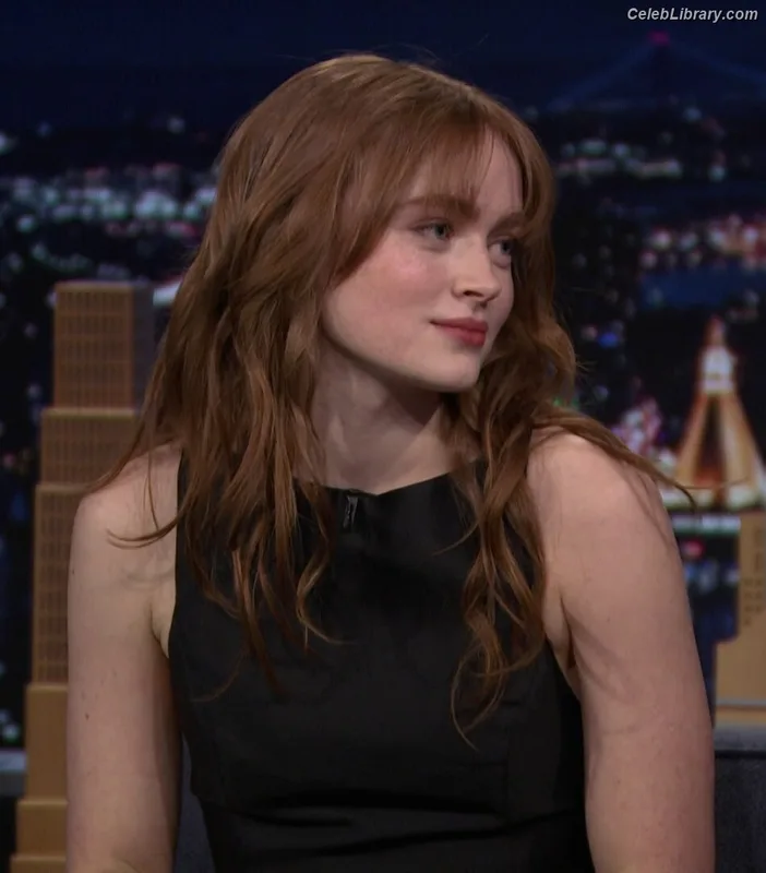 Sadie Sink photo 14 of 1907
