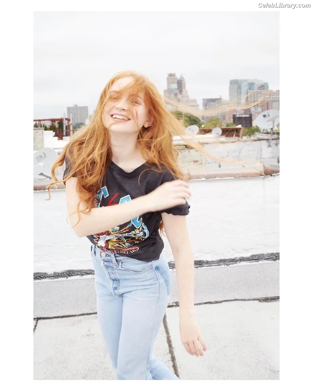 Sadie Sink photo 22 of 1907