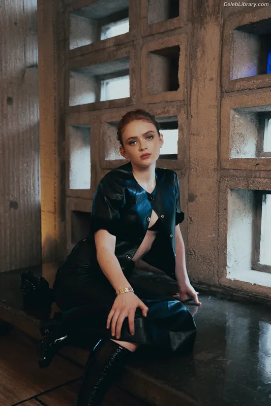 Sadie Sink photo 16 of 1907