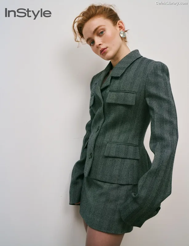 Sadie Sink photo 12 of 1907